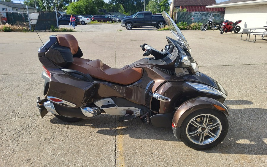 2012 Can-Am™ Spyder Roadster RT