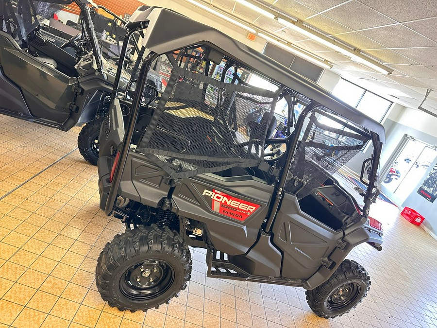 2024 Honda Pioneer 1000-5