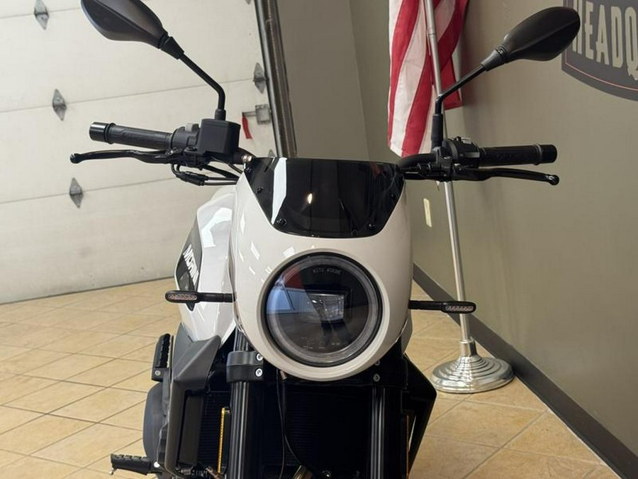 2024 MOTO MORINI STR