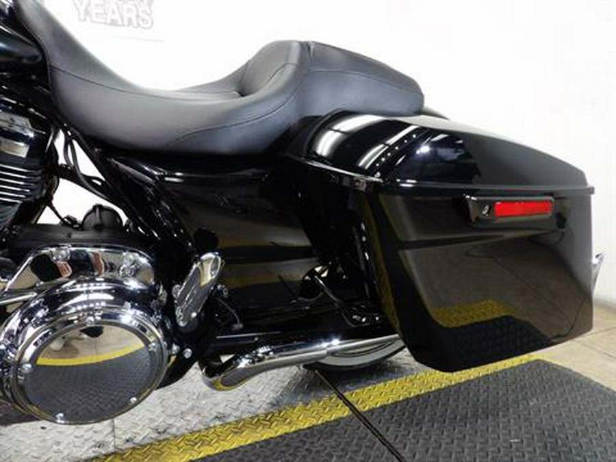 2017 Harley-Davidson Street Glide®