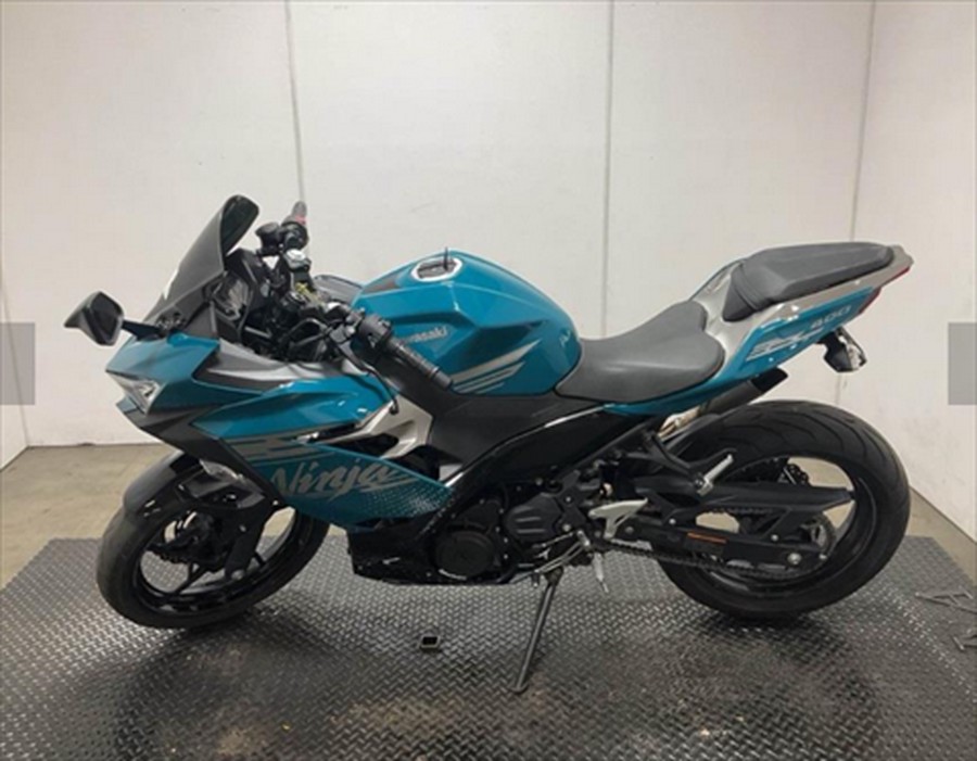 2021 Kawasaki Ninja 400 ABS