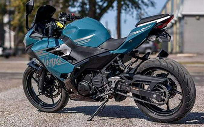 2021 Kawasaki Ninja 400 ABS