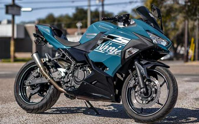 2021 Kawasaki Ninja 400 ABS