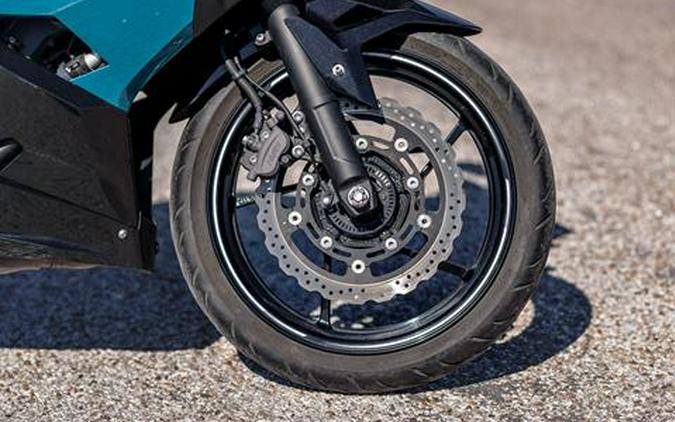 2021 Kawasaki Ninja 400 ABS