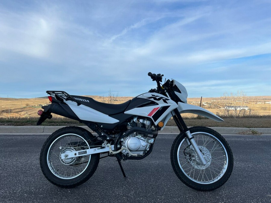 2023 Honda XR150L