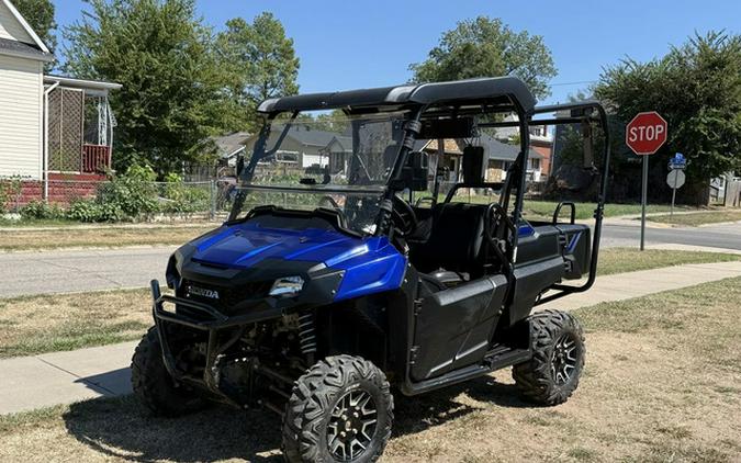 2019 Honda Pioneer 700-4 Deluxe Deluxe
