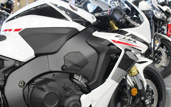 2027 Honda CBR1000RR Base