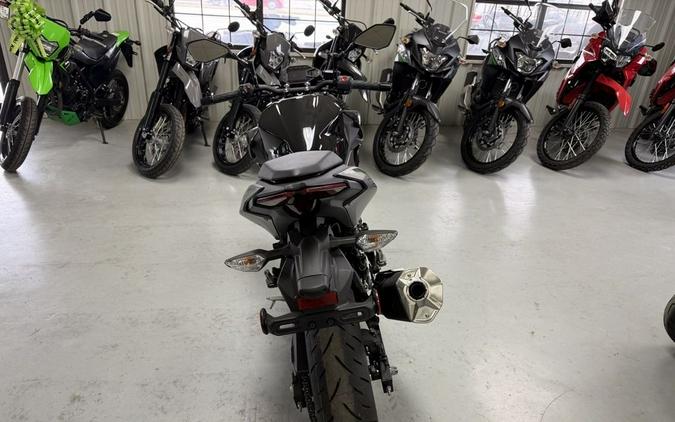 2025 Kawasaki Z500 ABS