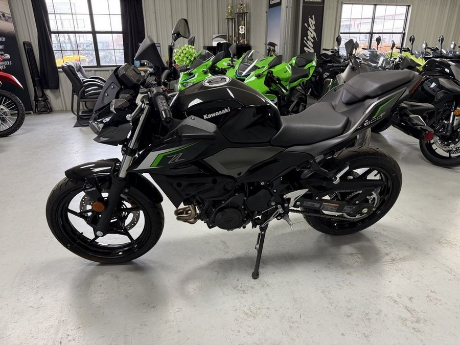2025 Kawasaki Z500 ABS