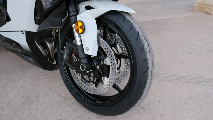 2026 KAWASAKI NINJA ZX6R ABS