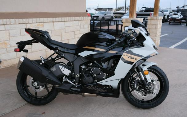 2026 KAWASAKI NINJA ZX6R ABS