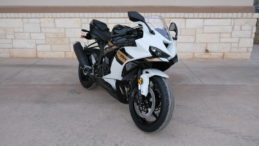 2026 KAWASAKI NINJA ZX6R ABS