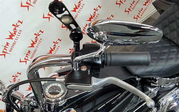 2017 Harley Davidson Deluxe Flstn