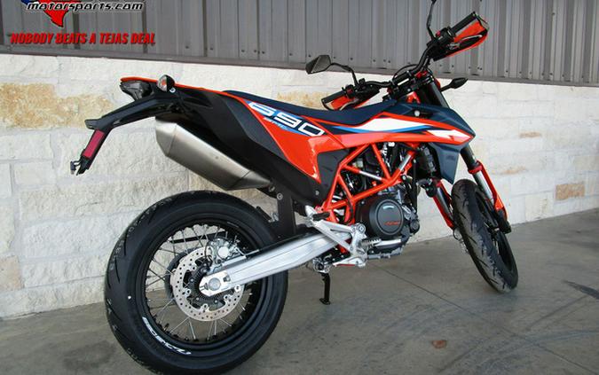 2024 KTM 690 SMC R