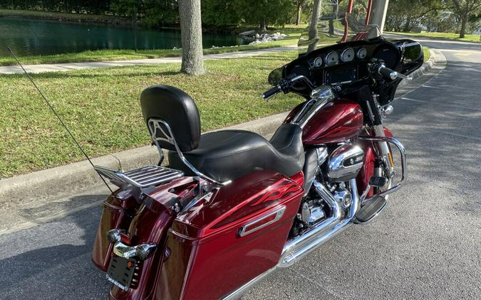 2017 Harley-Davidson Street Glide Special