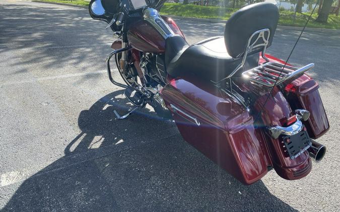 2017 Harley-Davidson Street Glide Special