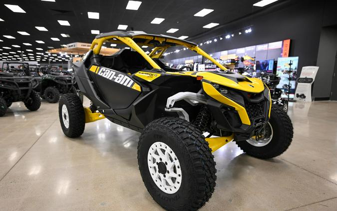 2024 Can-Am MAVERICK R XRS