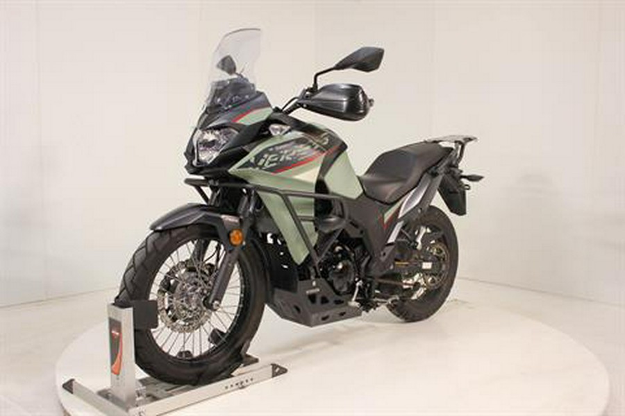 2023 Kawasaki Versys-X 300 ABS