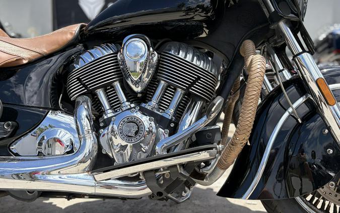 2017 Indian Motorcycle ROADMASTER CLASSIC THUNDER BLK 49ST Classic
