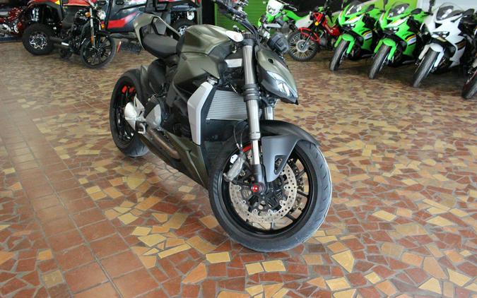 2023 Ducati Streetfighter V2 Storm Green - PB003907
