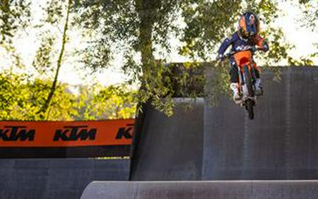 2027 KTM SX-E 2