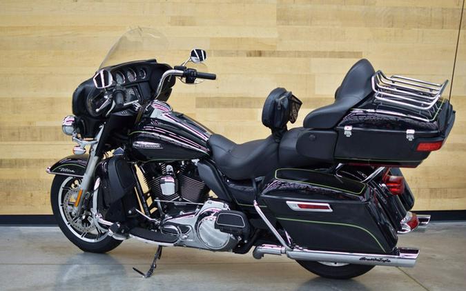 2015 Harley-Davidson FLHTCU - Electra Glide Ultra Classic