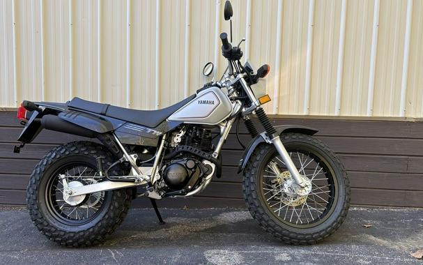 2026 Yamaha TW200