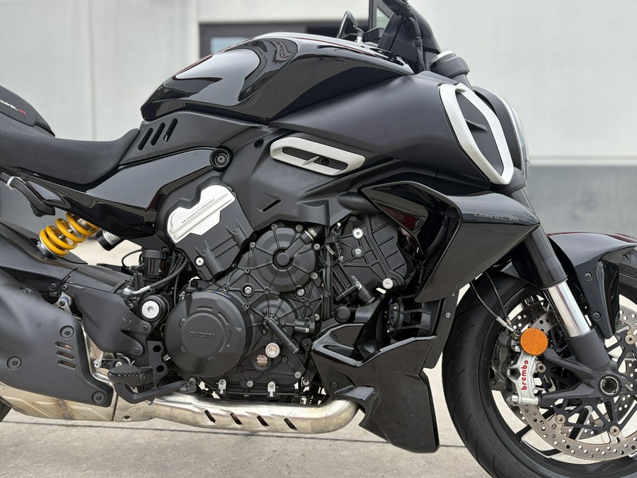 2023 Ducati DIAVEL V4