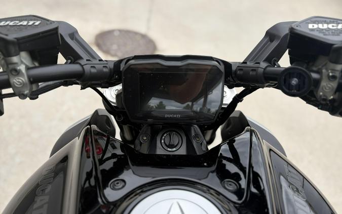 2023 Ducati DIAVEL V4