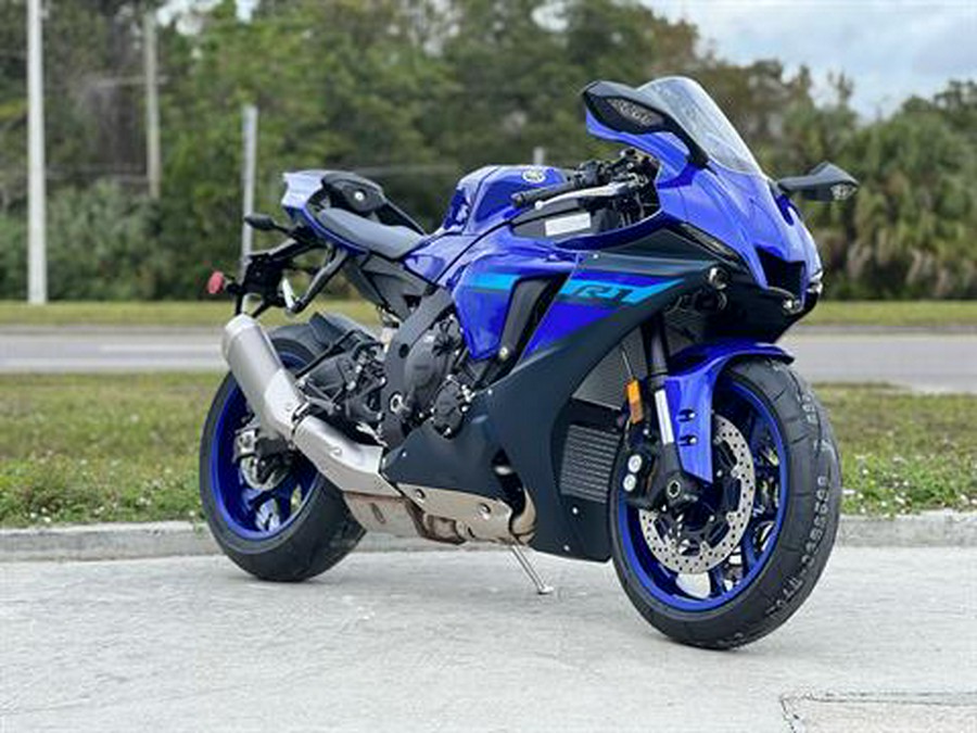 2024 Yamaha YZF-R1