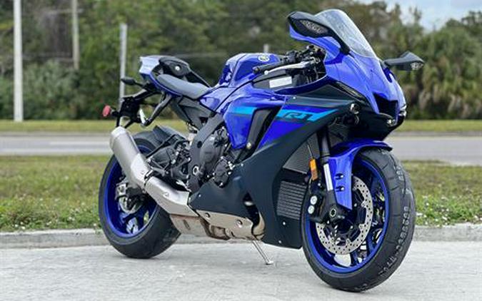 2024 Yamaha YZF-R1