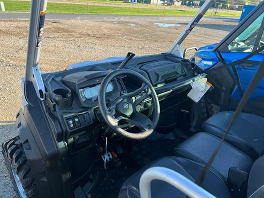 2024 Can-Am Defender X MR