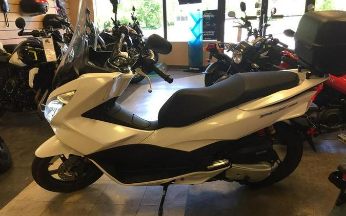 2015 Honda® PCX150