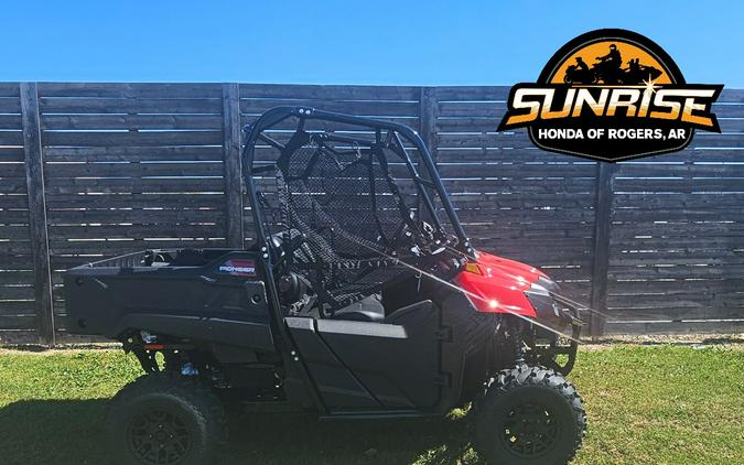 2026 Honda Pioneer 700 Deluxe