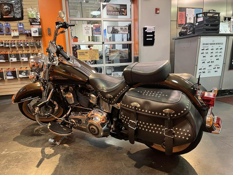 2013 Harley-Davidson® FLSTC - Heritage Softail® Classic
