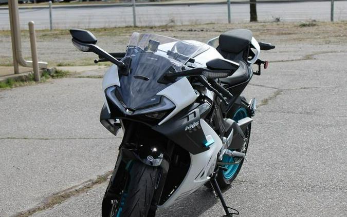 2026 CFMOTO 675SS