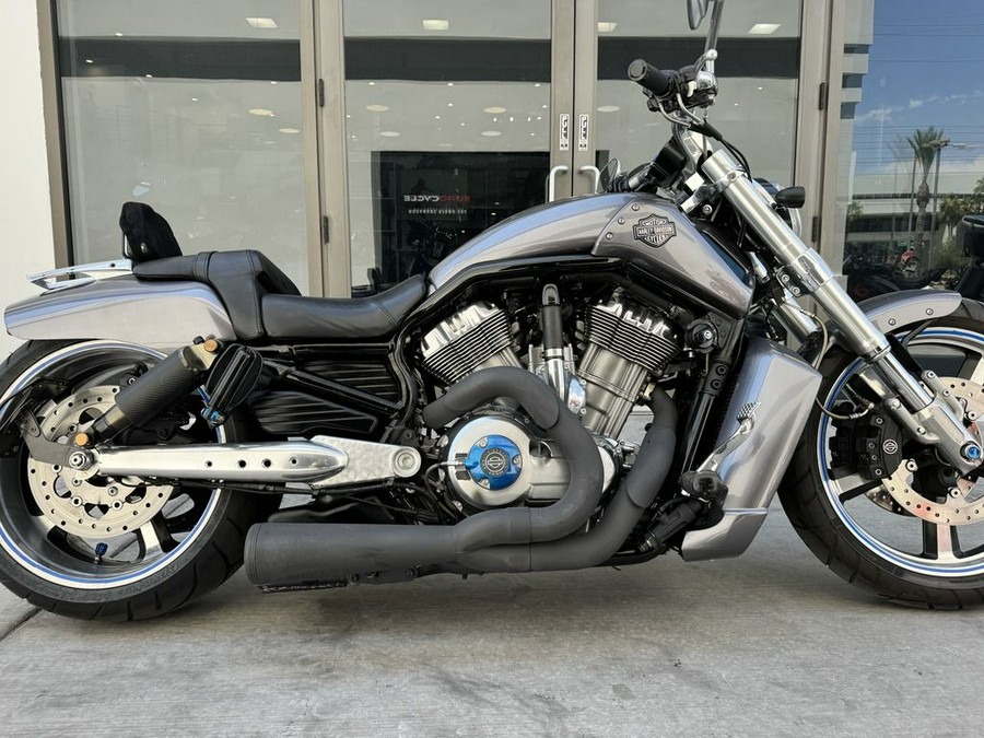 2014 Harley-Davidson® VRSCF - V-Rod Muscle®