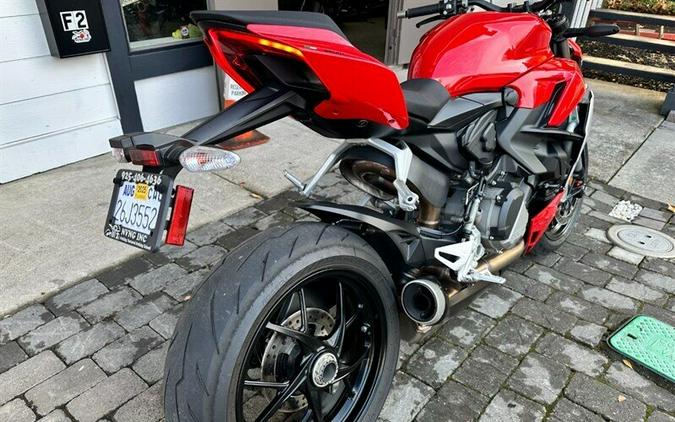 2023 Ducati Streetfighter V2