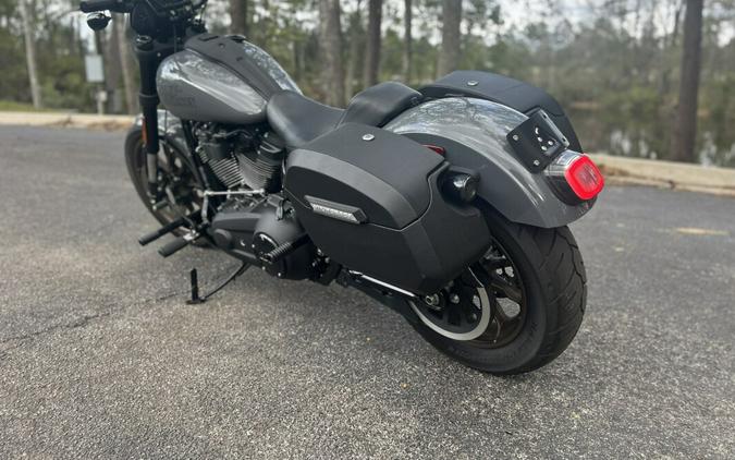 FXLRS 2022 Low Rider® S