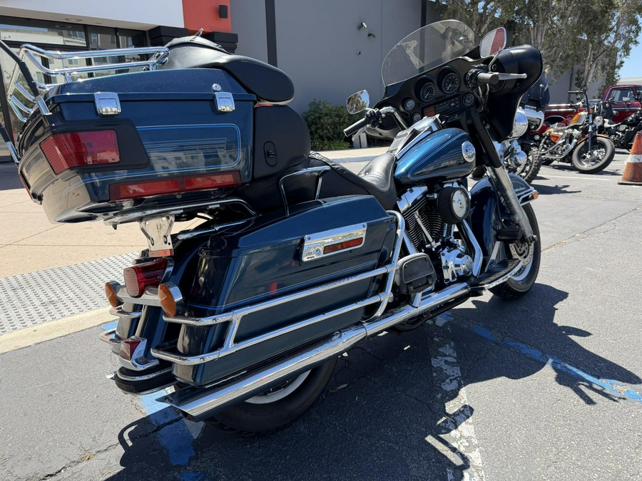 2002 Harley-Davidson® Electra Glide® Ultra Classic® Blue