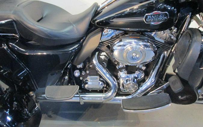 2010 Harley-Davidson® FLHTCUTG - Tri Glide® Ultra Classic®