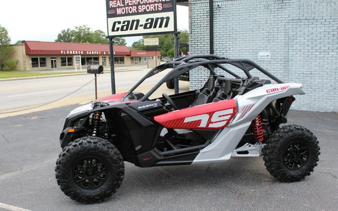 2024 Can-Am Maverick X3 DS Turbo RR Red & Silver