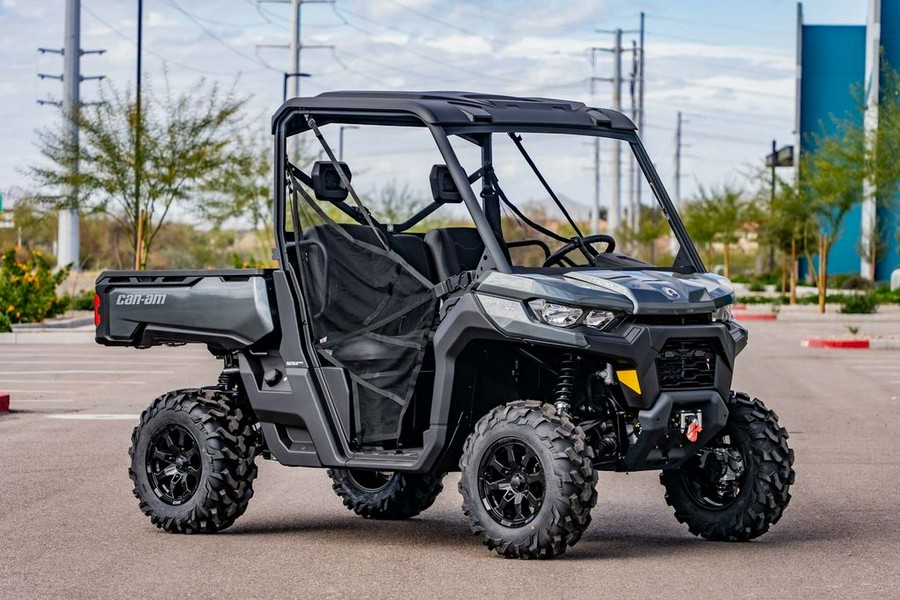 2024 Can-Am® Defender XT HD10