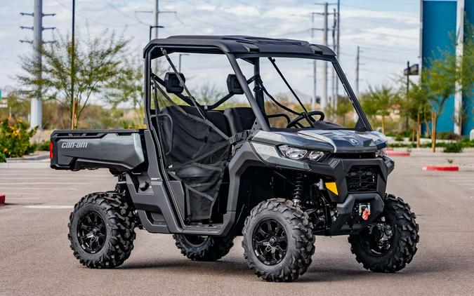 2024 Can-Am® Defender XT HD10