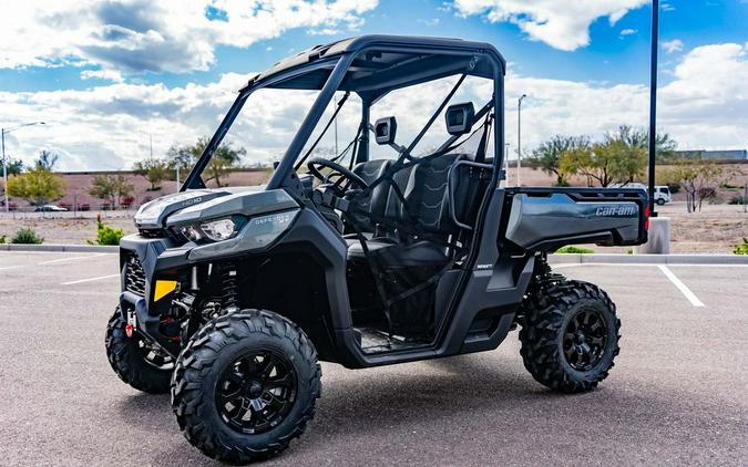 2024 Can-Am® Defender XT HD10