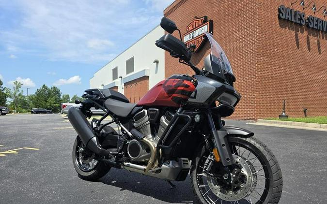 2025 Harley-Davidson® RA1250S - Pan America® 1250 Special