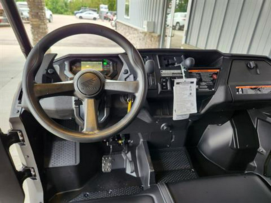 2025 Honda Pioneer 1000-5
