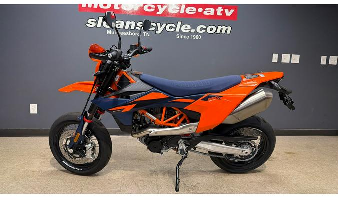 2026 KTM SMC 690 R