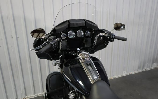 2019 Harley-Davidson Ultra Limited FLHTK