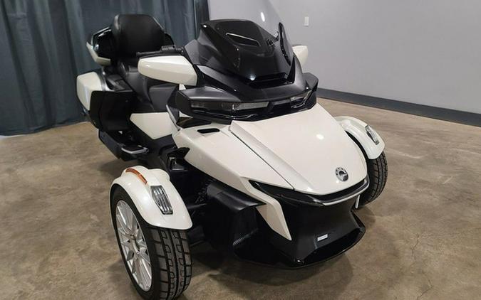 2026 Can-Am Spyder RT Limited Platine